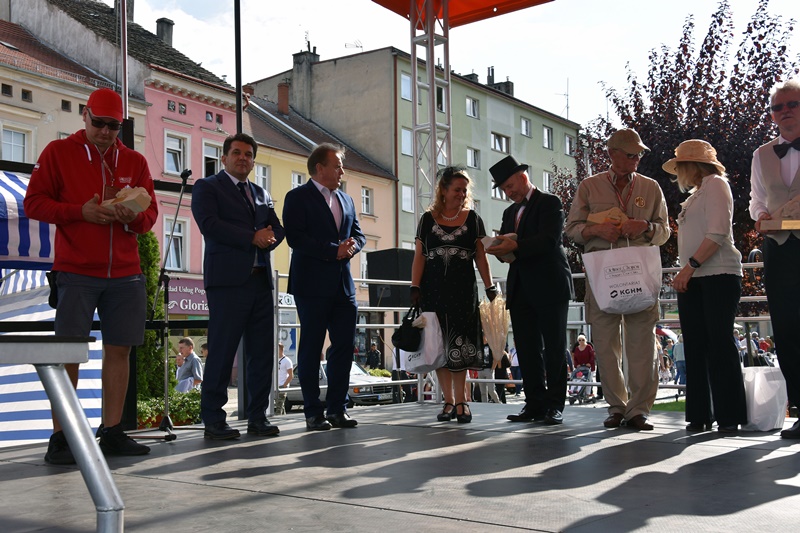 III Rajd Zlot Pojazdów Zabytkowych w Chojnowie