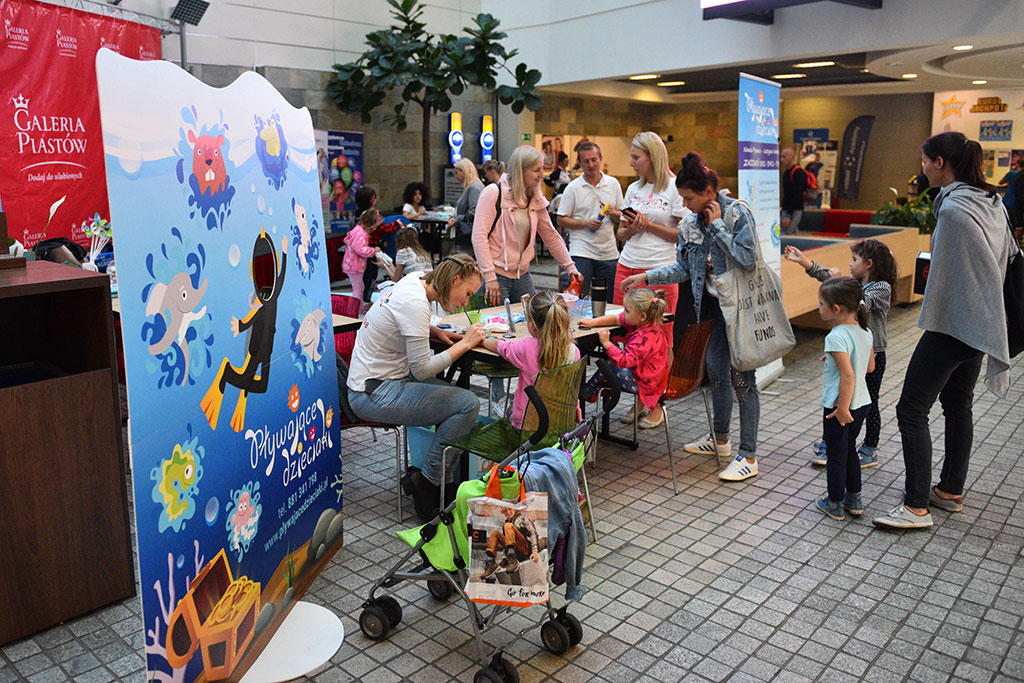 Targi edukacyjne „Ocean wiedzy” w Galerii Piastów