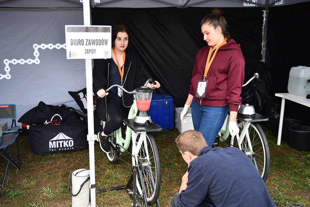 Wielkie święto rowerzystów odbywa się w  Parku Bielańskim