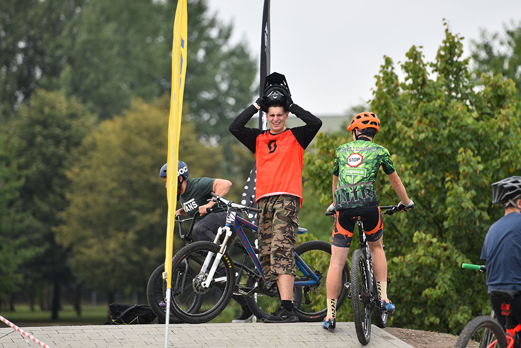Wielkie święto rowerzystów odbywa się w  Parku Bielańskim