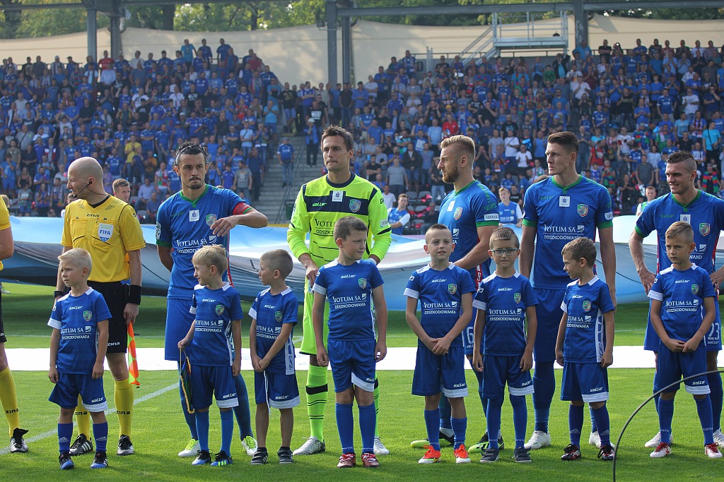 Miedź Legnica w pięknym stylu wygrała z Zagłębiem Lubin