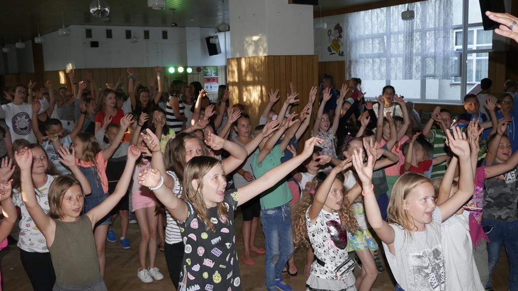 Kilkaset osób wyjechało ze Spynaczem na wakacje nad morze