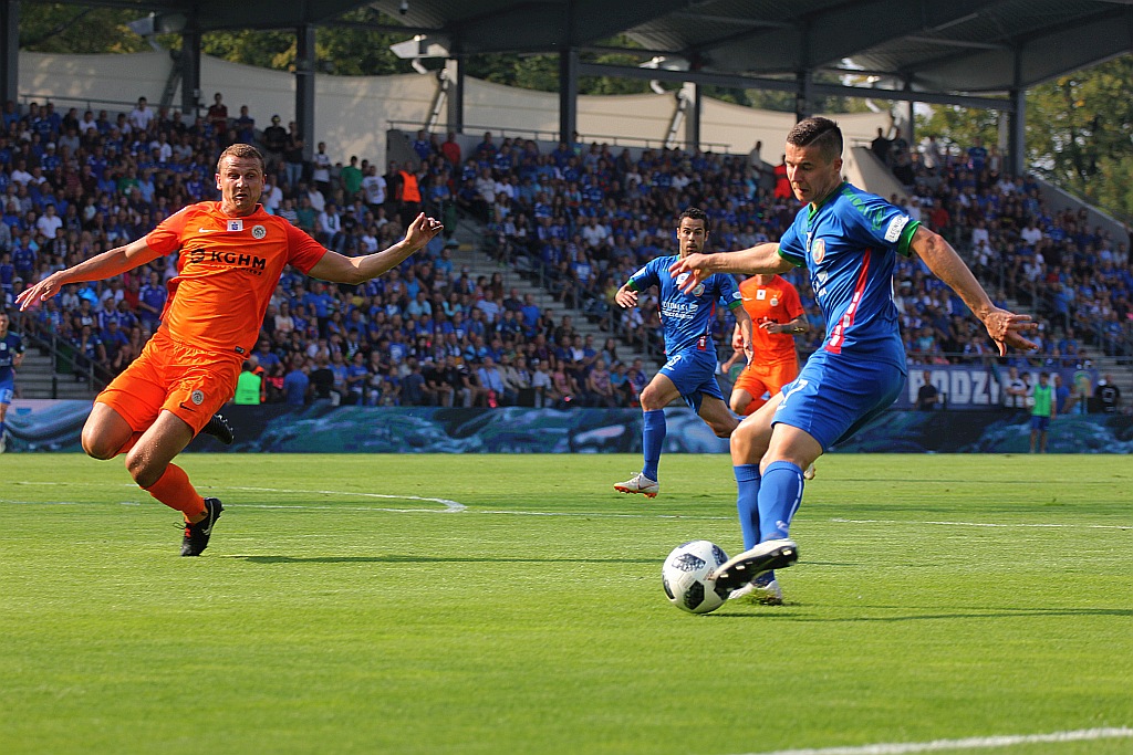 Miedź Legnica w pięknym stylu wygrała z Zagłębiem Lubin