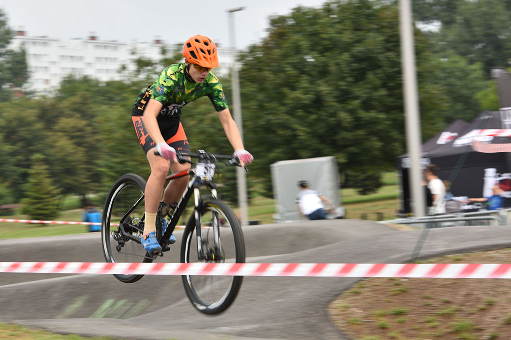 Wielkie święto rowerzystów odbywa się w  Parku Bielańskim