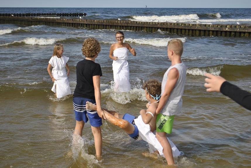 Kilkaset osób wyjechało ze Spynaczem na wakacje nad morze