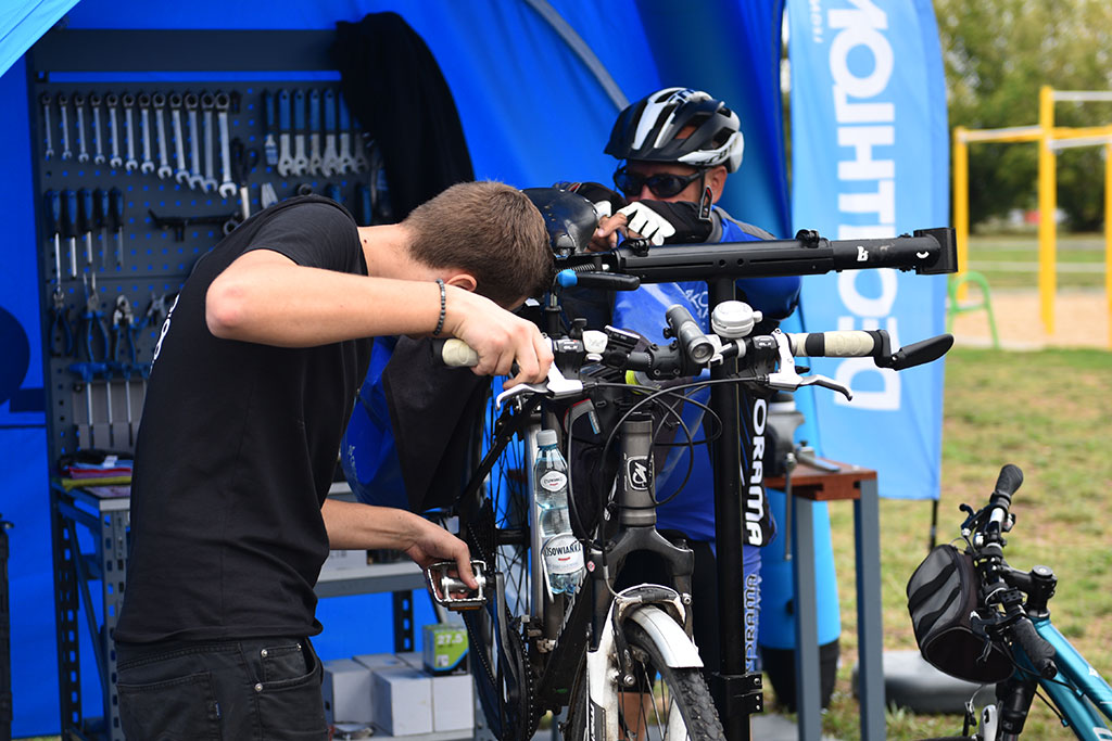 Wielkie święto rowerzystów odbywa się w  Parku Bielańskim