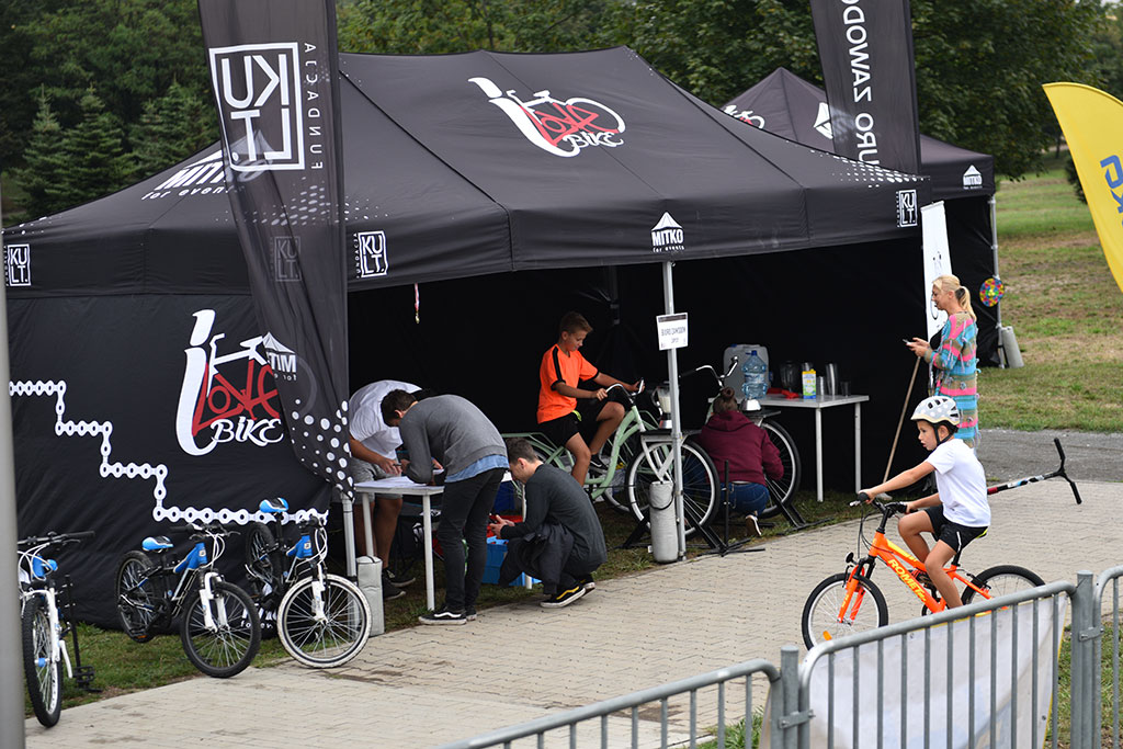 Wielkie święto rowerzystów odbywa się w  Parku Bielańskim