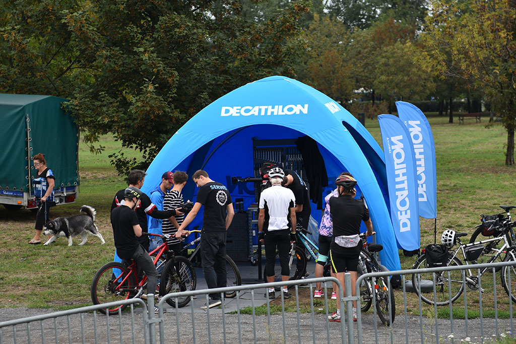 Wielkie święto rowerzystów odbywa się w  Parku Bielańskim