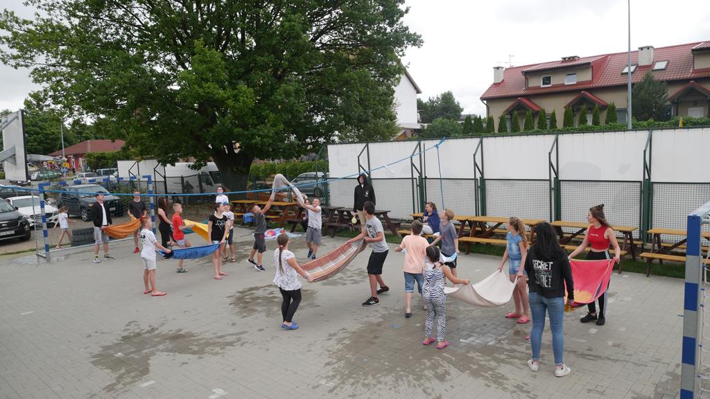 Kilkaset osób wyjechało ze Spynaczem na wakacje nad morze