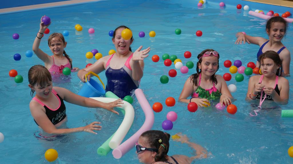 Kilkaset osób wyjechało ze Spynaczem na wakacje nad morze