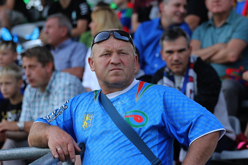 Komplet kibiców na derbach Miedzi Legnica z Zagłębiem Lubin