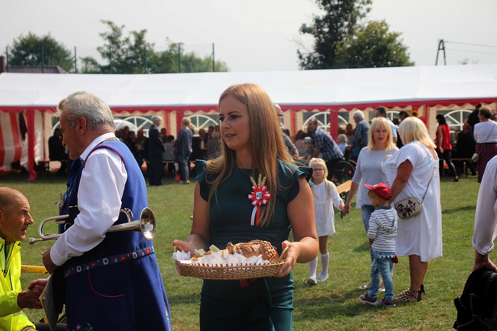 W Krotoszycach cała gmina wspólnie bawiła się na dożynkach