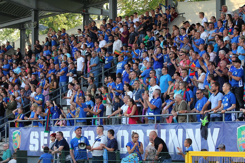 Miedź Legnica w pięknym stylu wygrała z Zagłębiem Lubin