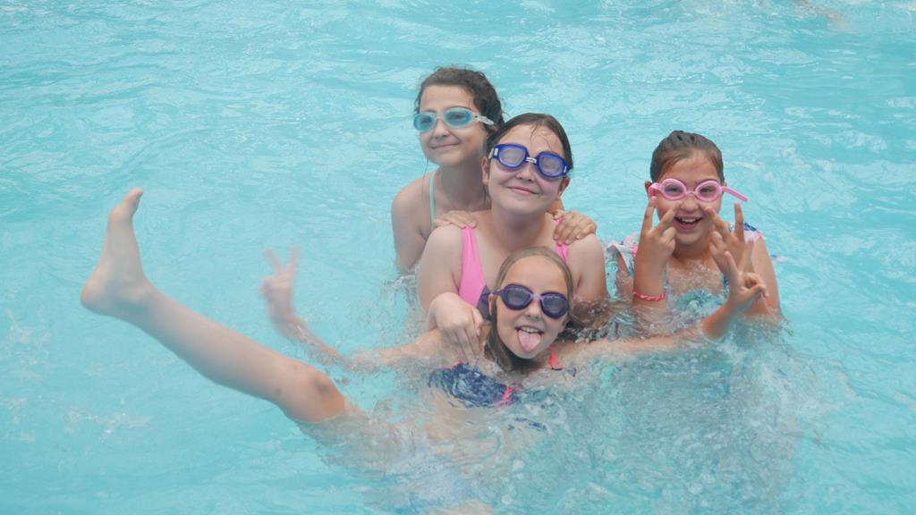 Kilkaset osób wyjechało ze Spynaczem na wakacje nad morze