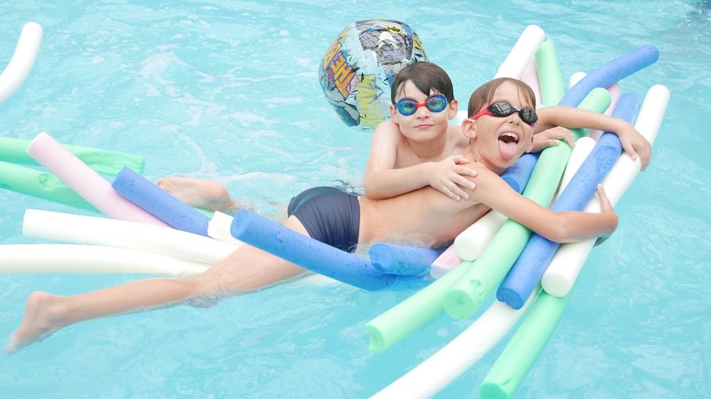 Kilkaset osób wyjechało ze Spynaczem na wakacje nad morze