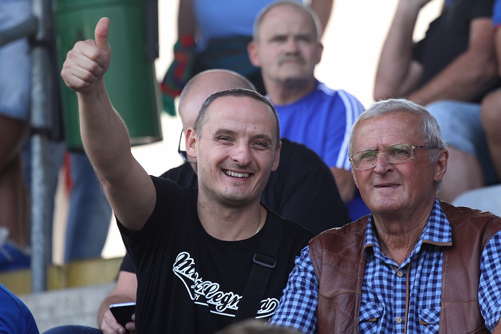 Komplet kibiców na derbach Miedzi Legnica z Zagłębiem Lubin