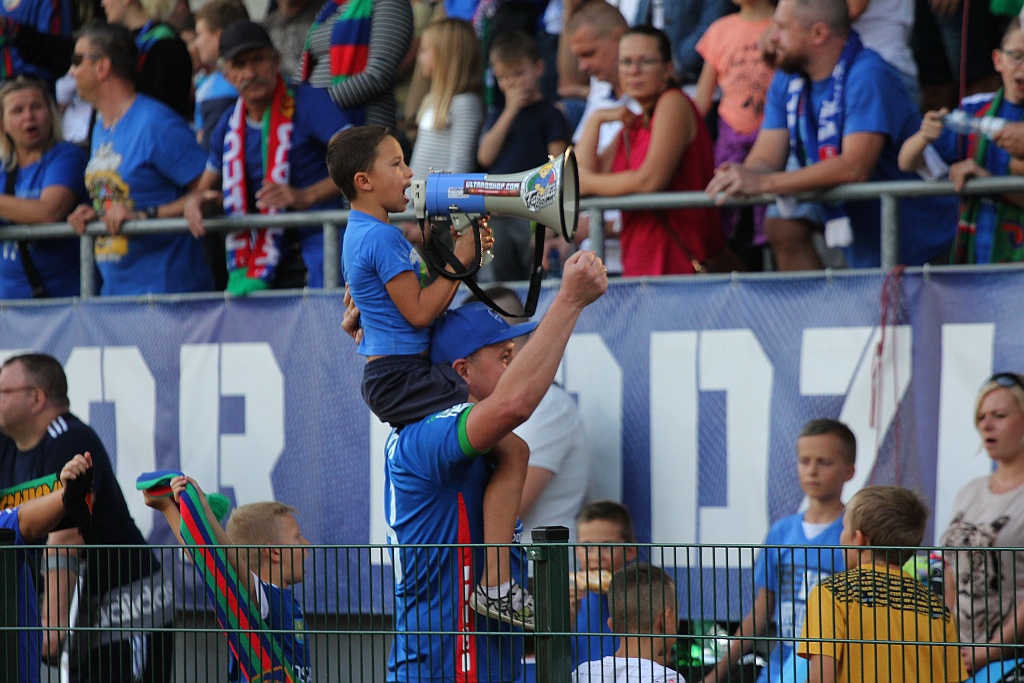 Miedź Legnica w pięknym stylu wygrała z Zagłębiem Lubin