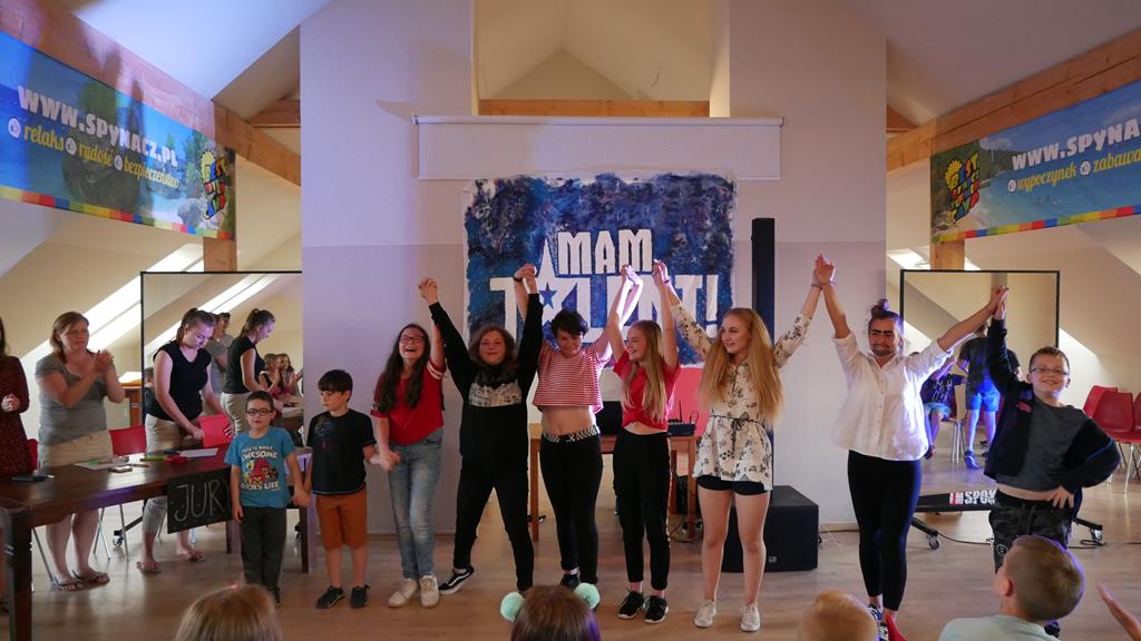 Kilkaset osób wyjechało ze Spynaczem na wakacje nad morze