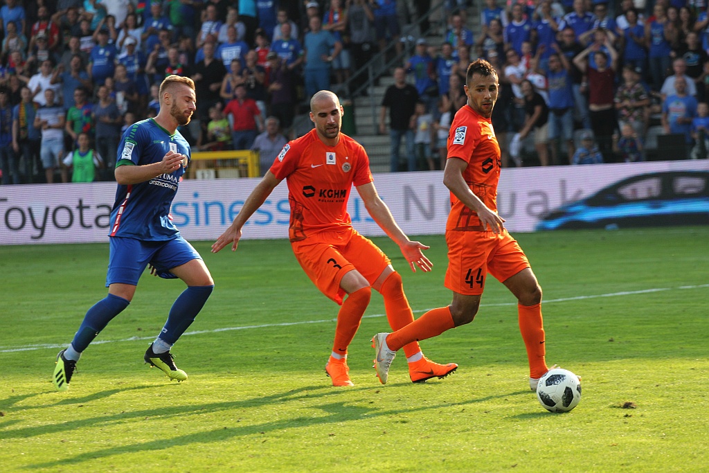 Miedź Legnica w pięknym stylu wygrała z Zagłębiem Lubin