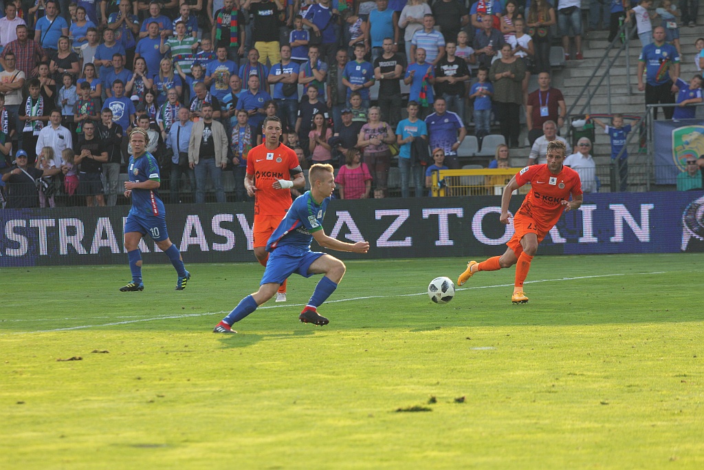 Miedź Legnica w pięknym stylu wygrała z Zagłębiem Lubin