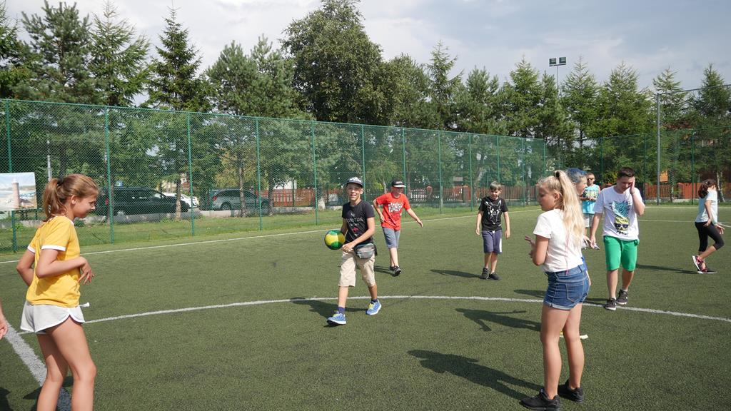 Kilkaset osób wyjechało ze Spynaczem na wakacje nad morze