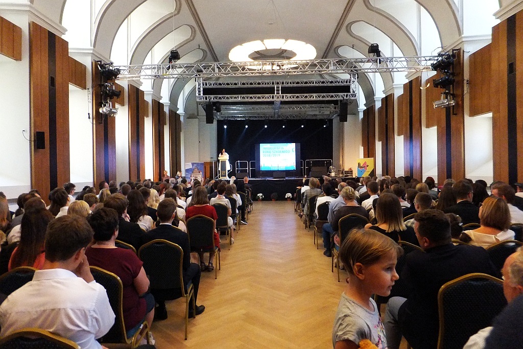 Miejska inauguracja roku szkolnego odbyła się w Sali Maneżowej