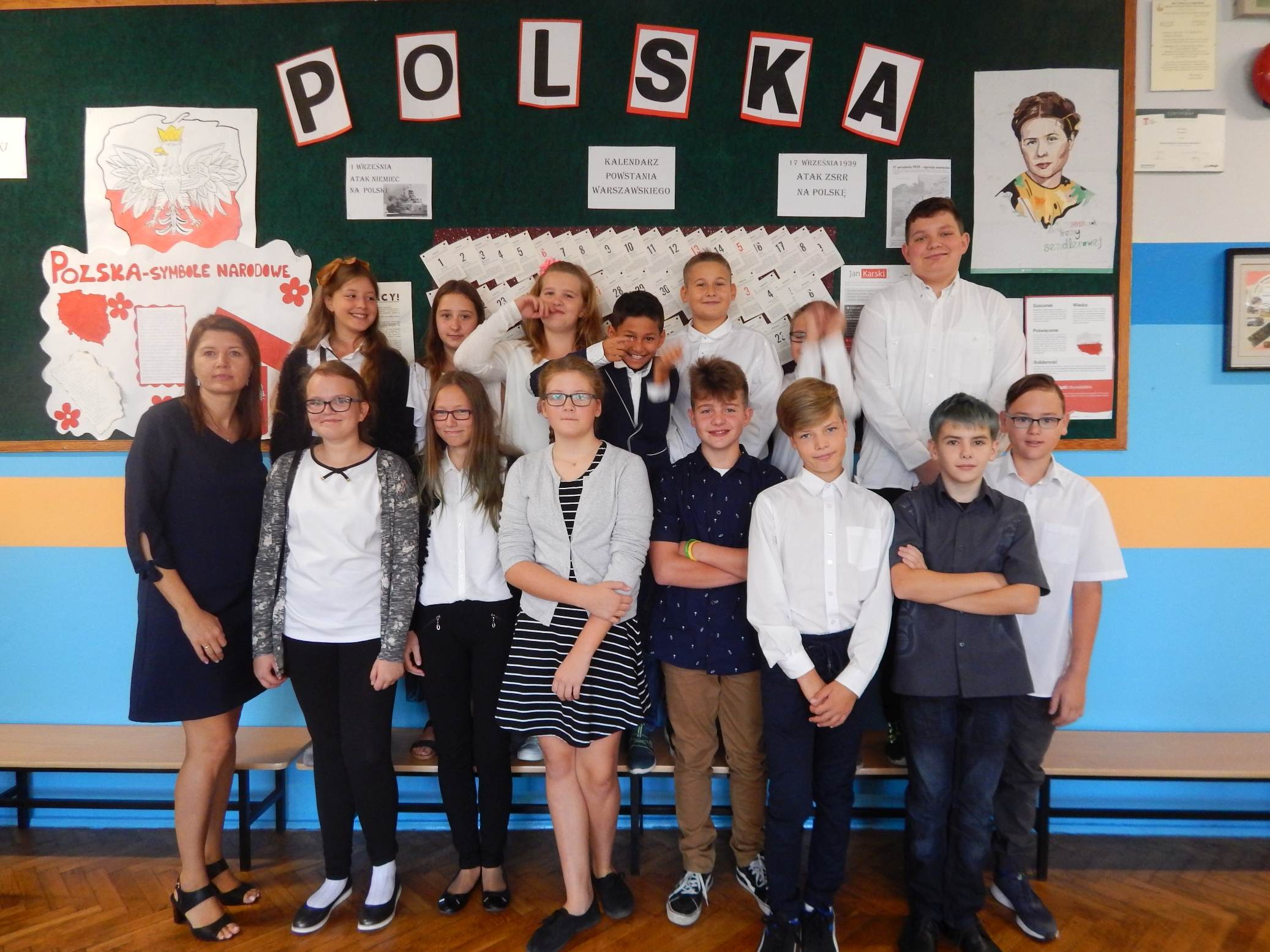 Przybili piątkę z wójtem na nowy rok szkolny