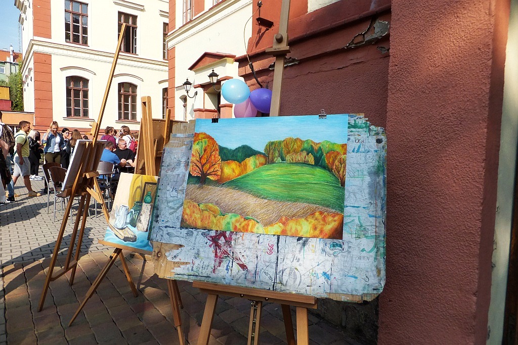 Wielki szkolny piknik w V Liceum Ogólnokształcącym