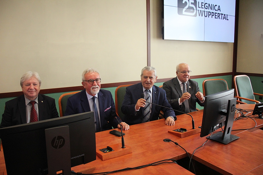 Podpisanie deklaracji kontynuacji współpracy Legnica - Wuppertal