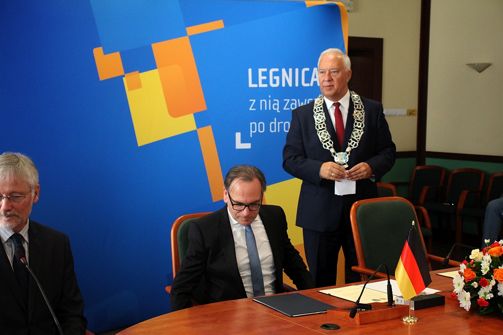 Podpisanie deklaracji kontynuacji współpracy Legnica - Wuppertal