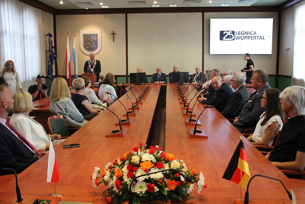 Podpisanie deklaracji kontynuacji współpracy Legnica - Wuppertal