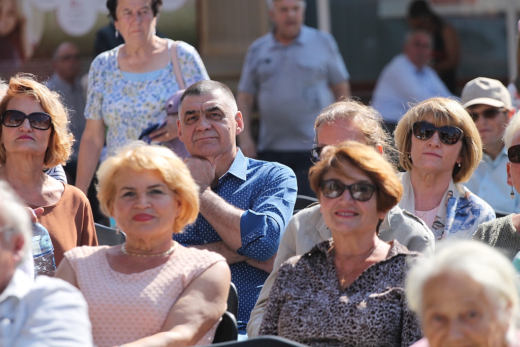 Ulica NMP rozpoczęła świętowanie i czeka na gości