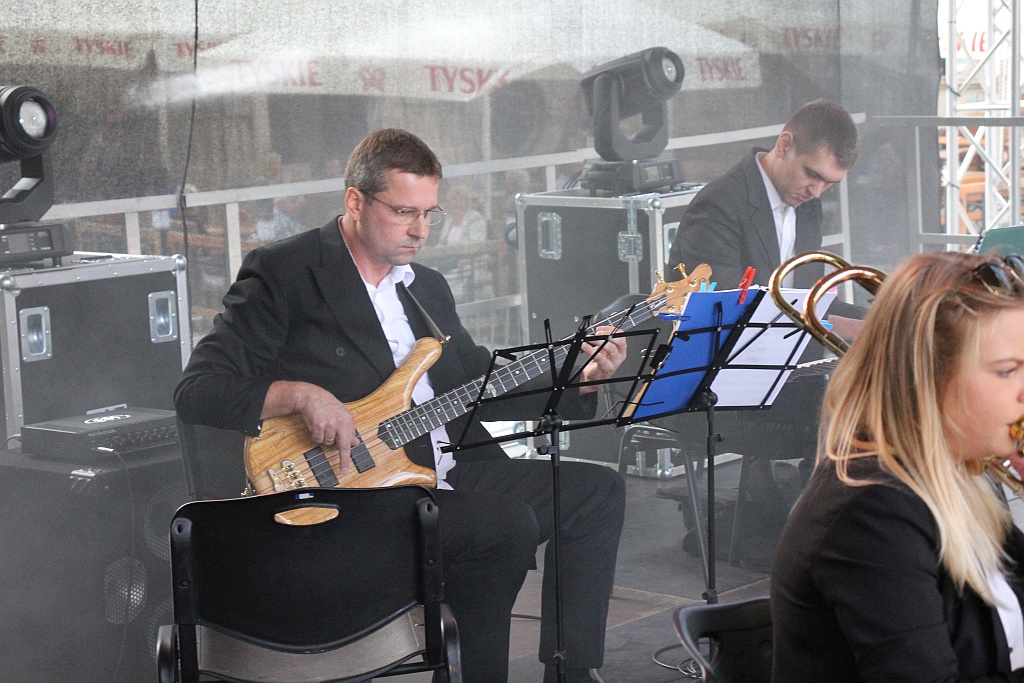 Benny Band wystąpił na małej scenie przy katedrze