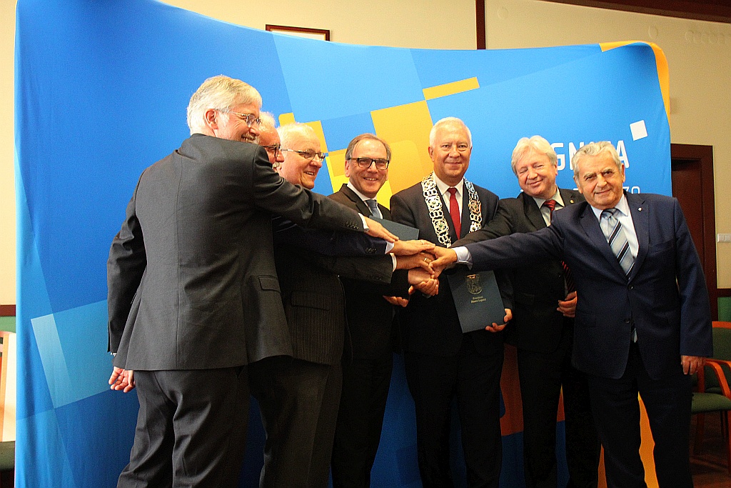 Podpisanie deklaracji kontynuacji współpracy Legnica - Wuppertal
