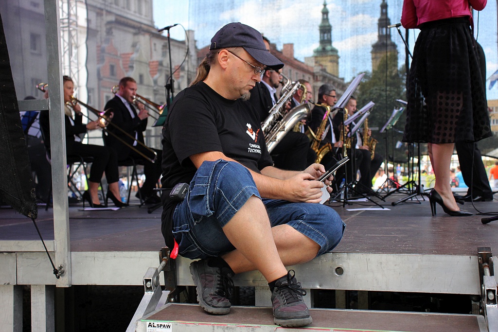 Benny Band wystąpił na małej scenie przy katedrze
