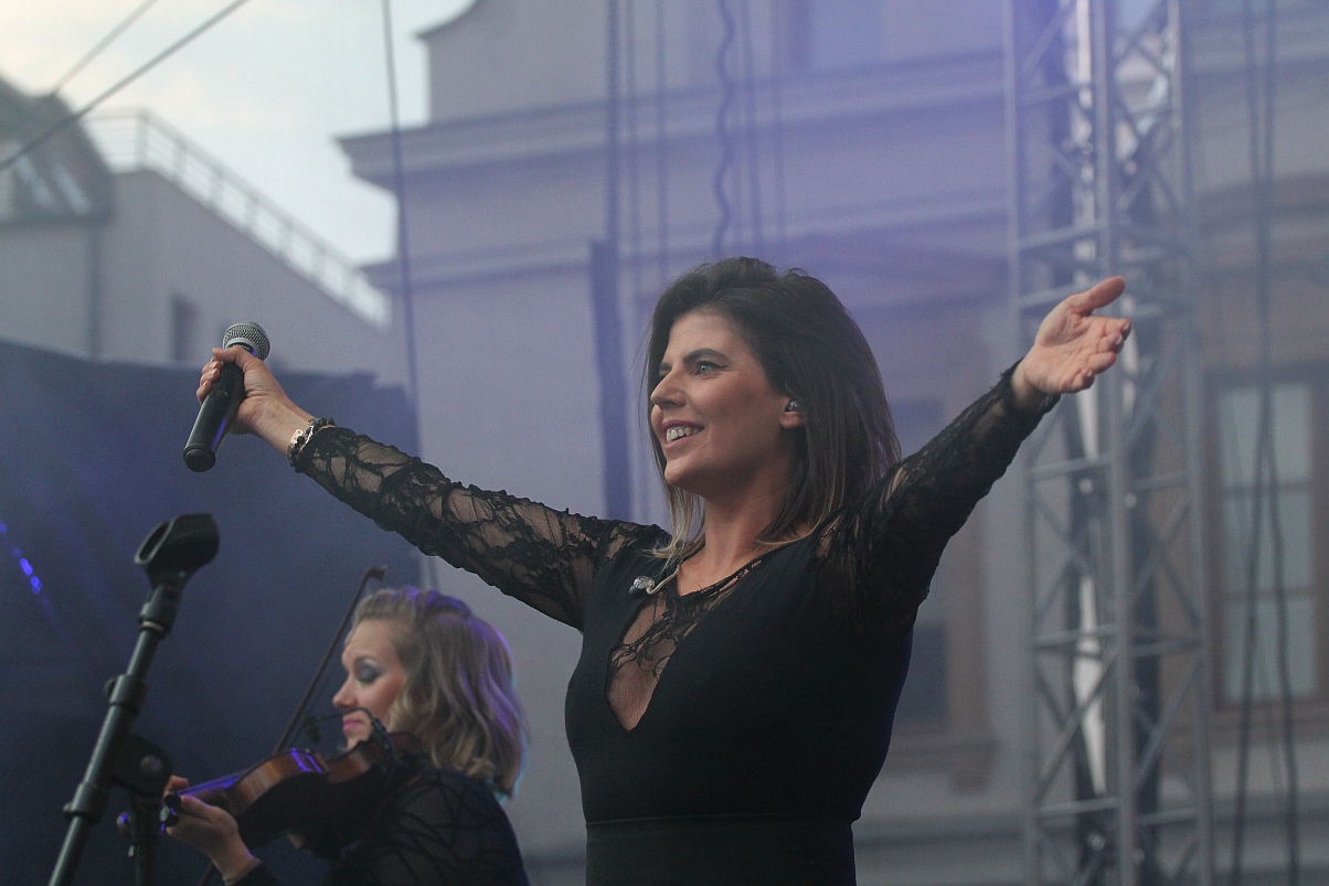 Red Heels, czyli smyczkowy rock na imieninowej scenie