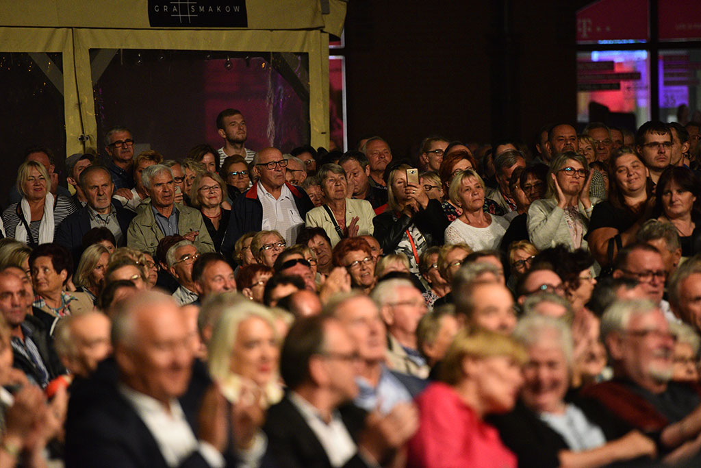 Robert Janowski z zespołem wystąpił w finale imienin ulicy NMP