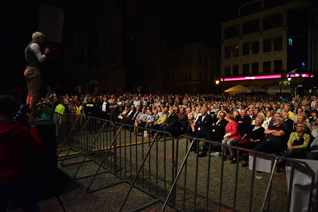 Robert Janowski z zespołem wystąpił w finale imienin ulicy NMP