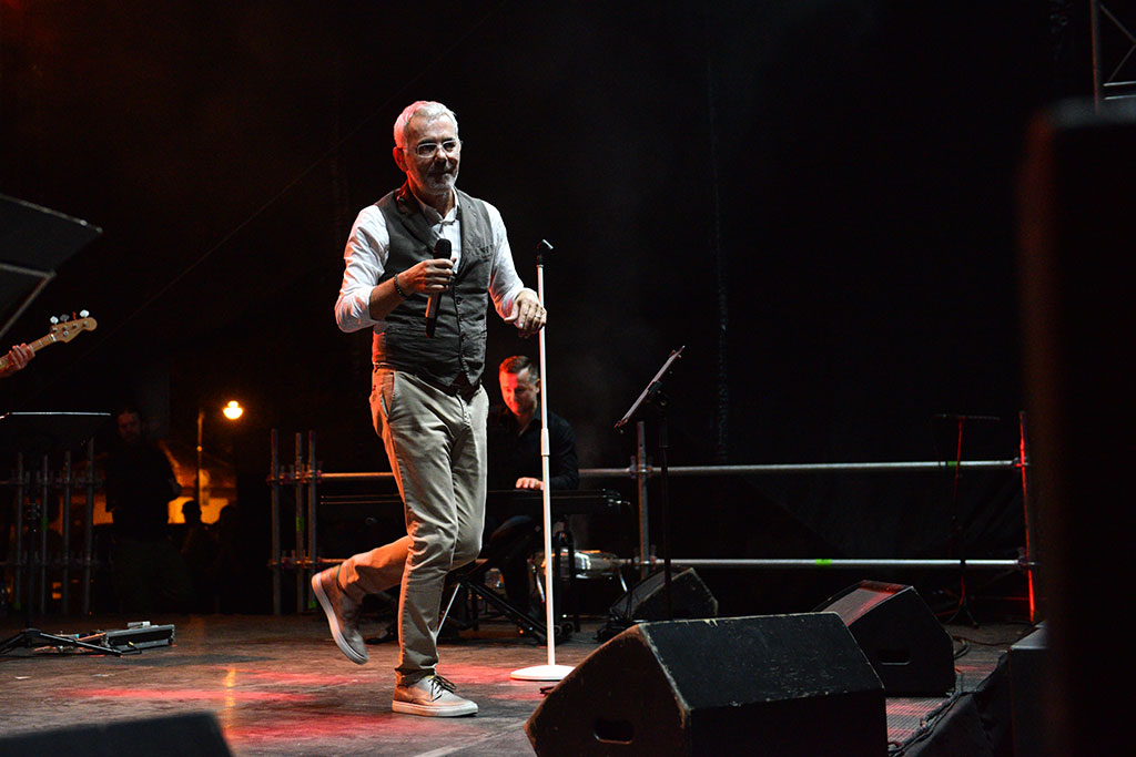 Robert Janowski z zespołem wystąpił w finale imienin ulicy NMP
