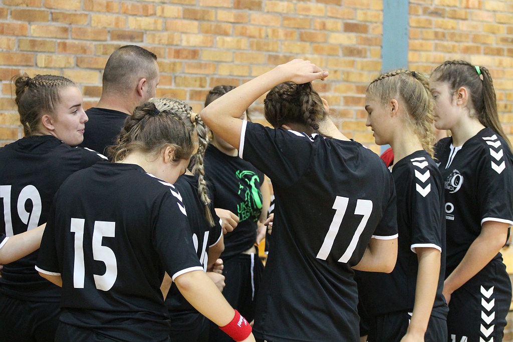 Lion Cup 2018 - w Legnicy trwa turniej piłki ręcznej dziewcząt