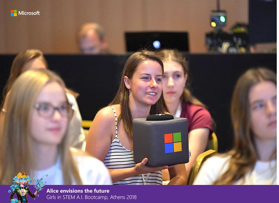 Uczennice I LO z Legnicy  w Atenach z Microsoftem
