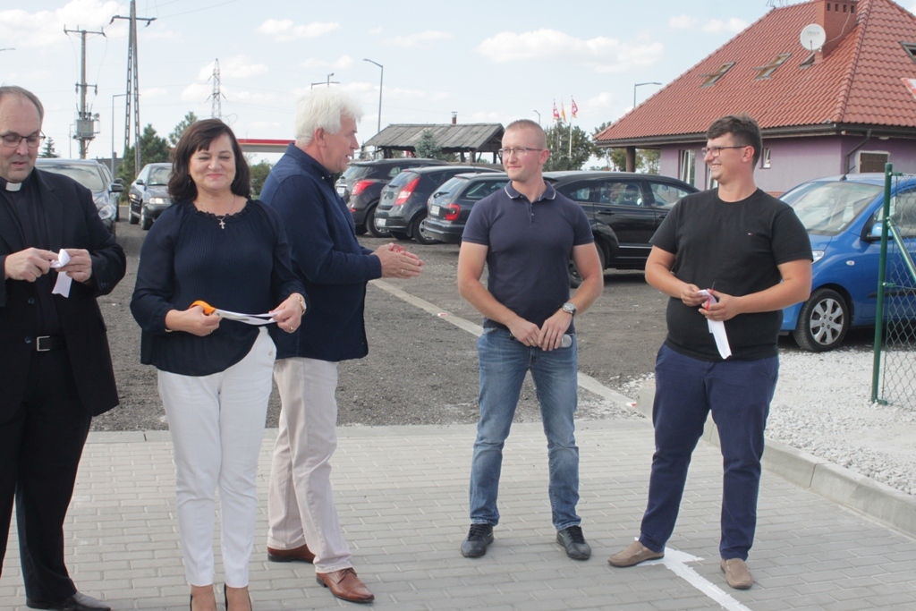 W Prochowicach powstała pierwsza myjnia samochodowa
