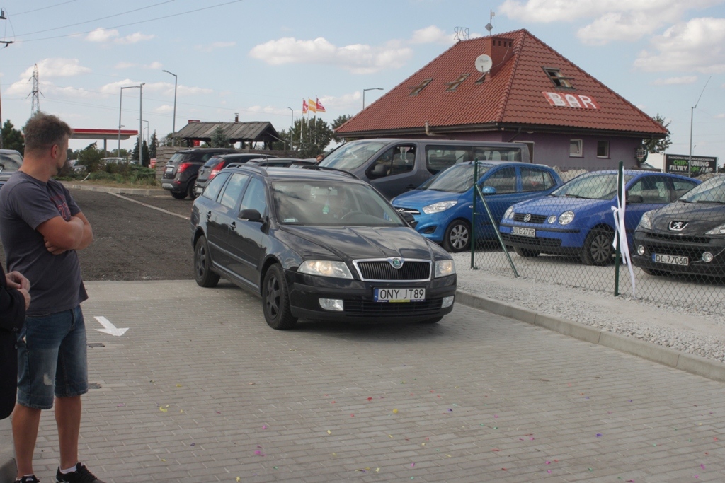 W Prochowicach powstała pierwsza myjnia samochodowa