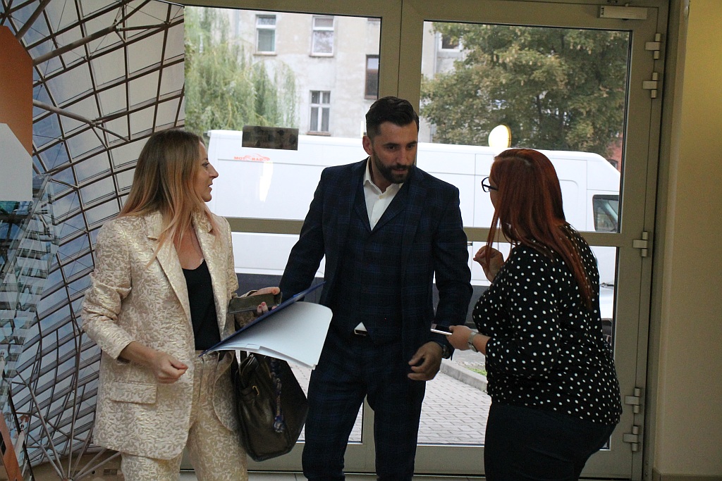 Rafał Maserak zaprosił legniczanki do wspólnego tańca