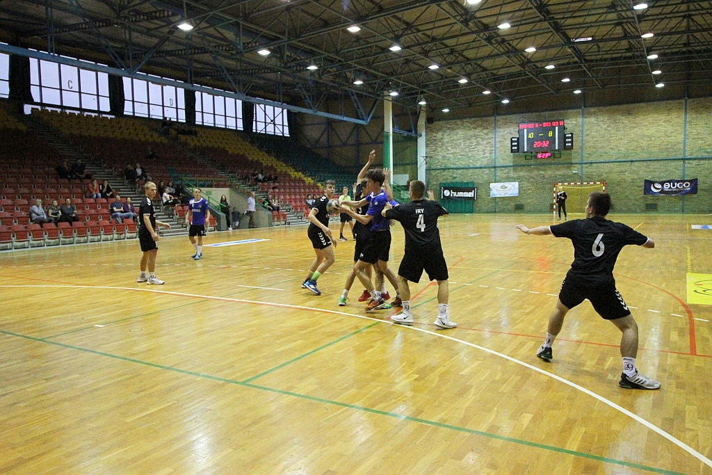 Młodzi piłkarze ręczni walczyli w Lion Hummel Cup 2018