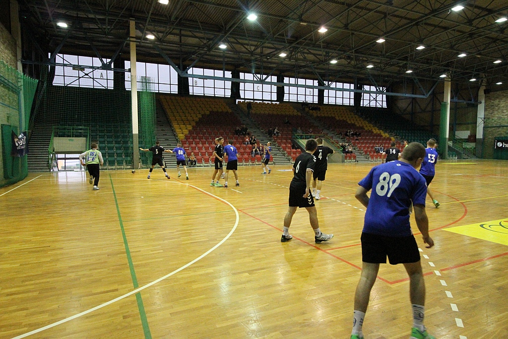 Młodzi piłkarze ręczni walczyli w Lion Hummel Cup 2018