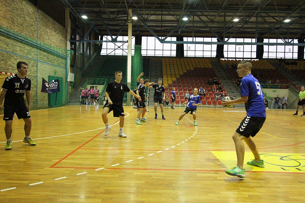 Młodzi piłkarze ręczni walczyli w Lion Hummel Cup 2018