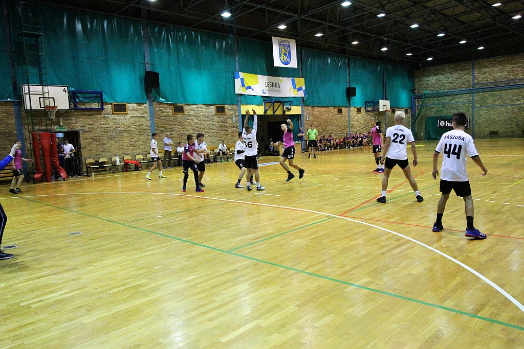 Młodzi piłkarze ręczni walczyli w Lion Hummel Cup 2018