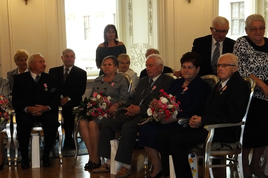 Otrzymali od prezydenta RP medale za długoletnie pożycie