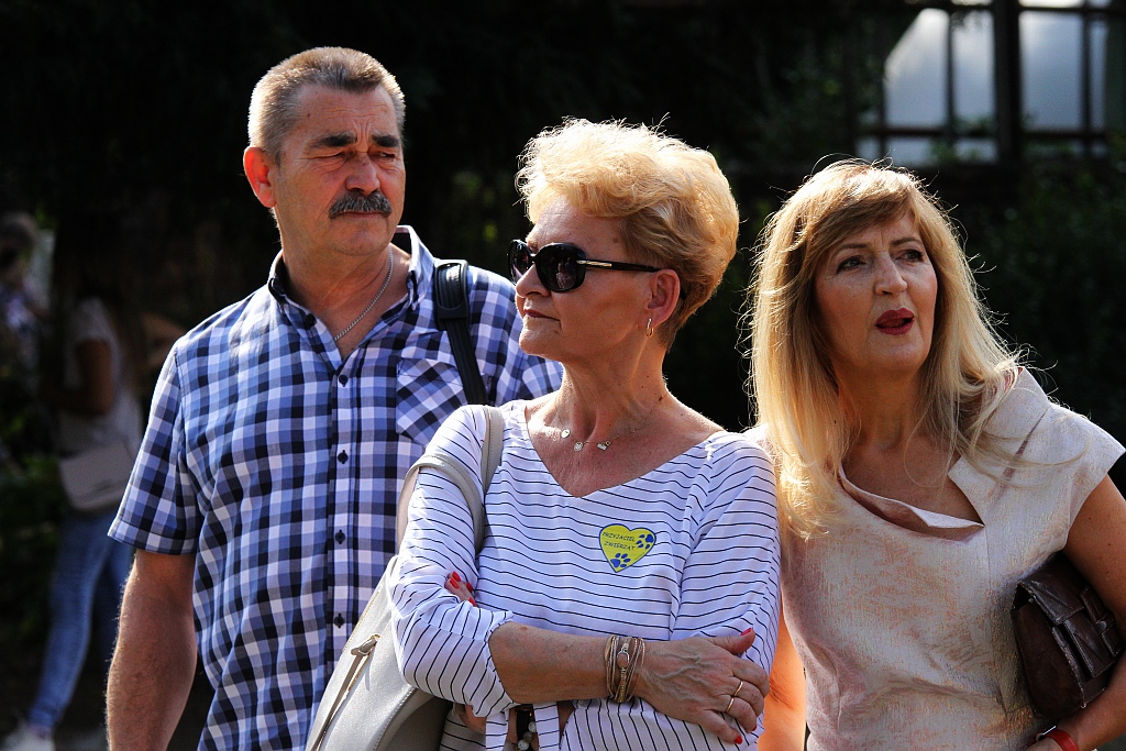 Wielka feta i tort na sto dwudzieste urodziny palmiarni